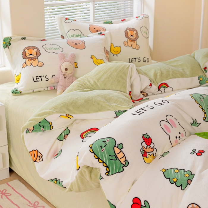 91家纺网 家纺一手货源 找家纺 富馨莱 2025新款牛奶绒印花单件被套240克面料支持一件定制尺寸 森林派对