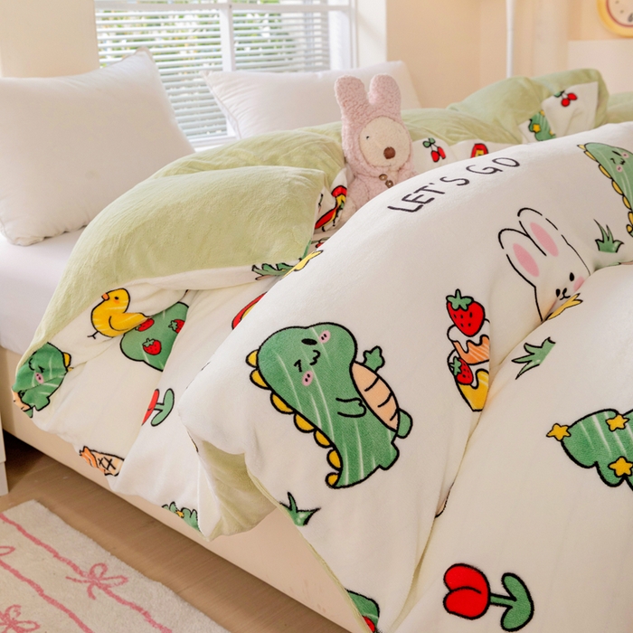 91家纺网 家纺一手货源 找家纺 富馨莱 2025新款牛奶绒印花单件被套240克面料支持一件定制尺寸 森林派对