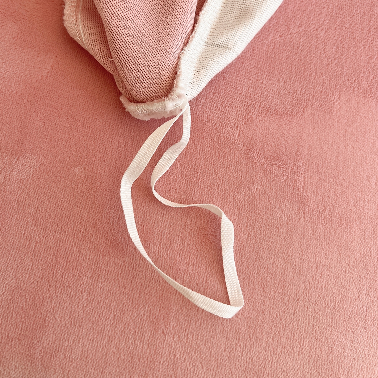 91家纺网 家纺一手货源 找家纺 富馨莱 2025新款牛奶绒印花单件被套240克面料支持一件定制尺寸 水蜜桃