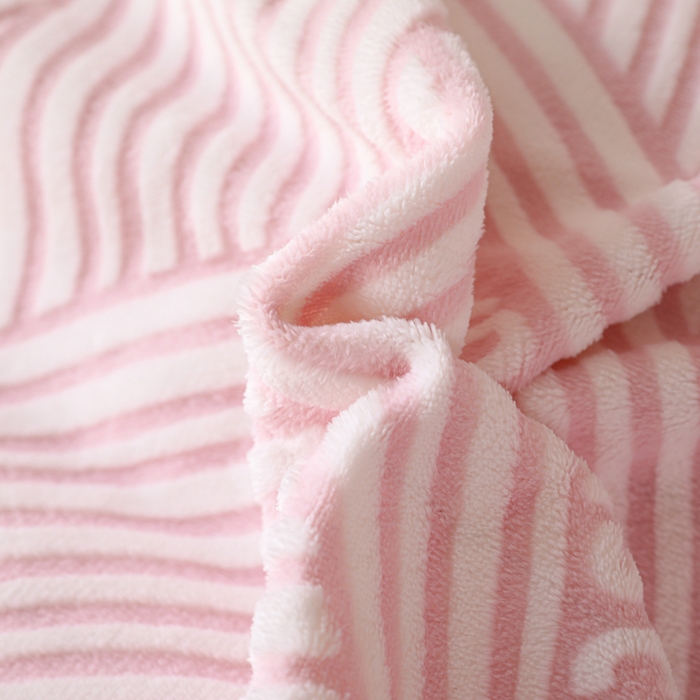 91家纺网 家纺一手货源 找家纺 富馨莱 2025新款牛奶绒印花单件被套240克面料支持一件定制尺寸 斯洛特-粉