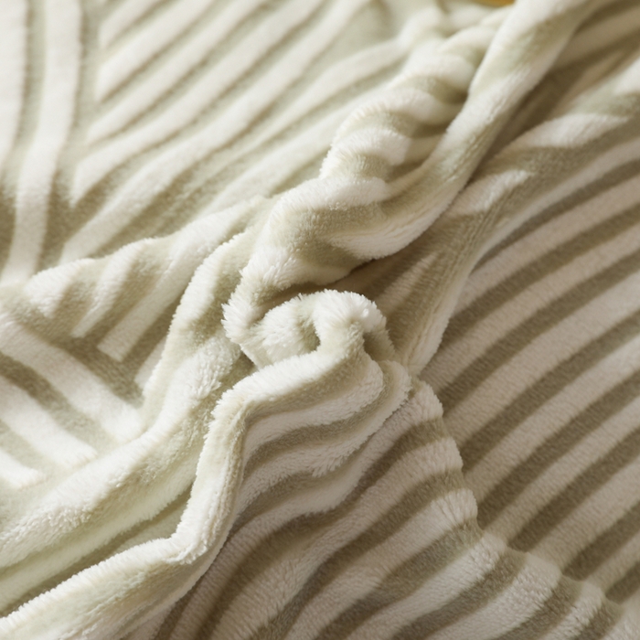 91家纺网 家纺一手货源 找家纺 富馨莱 2025新款牛奶绒印花单件被套240克面料支持一件定制尺寸 斯洛特-绿