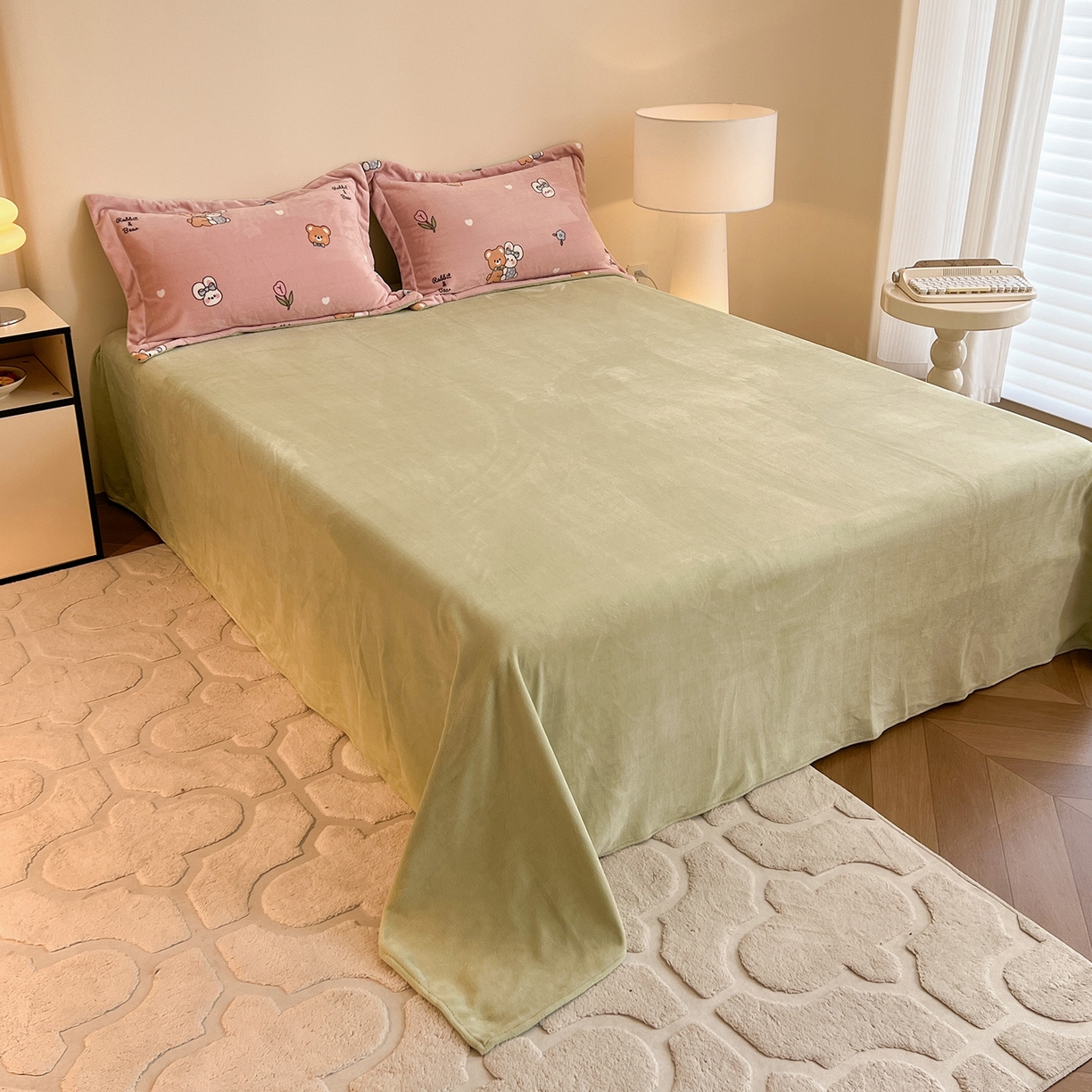 91家纺网 家纺一手货源 找家纺 富馨莱 2025新款牛奶绒印花单件被套240克面料支持一件定制尺寸 小伙伴