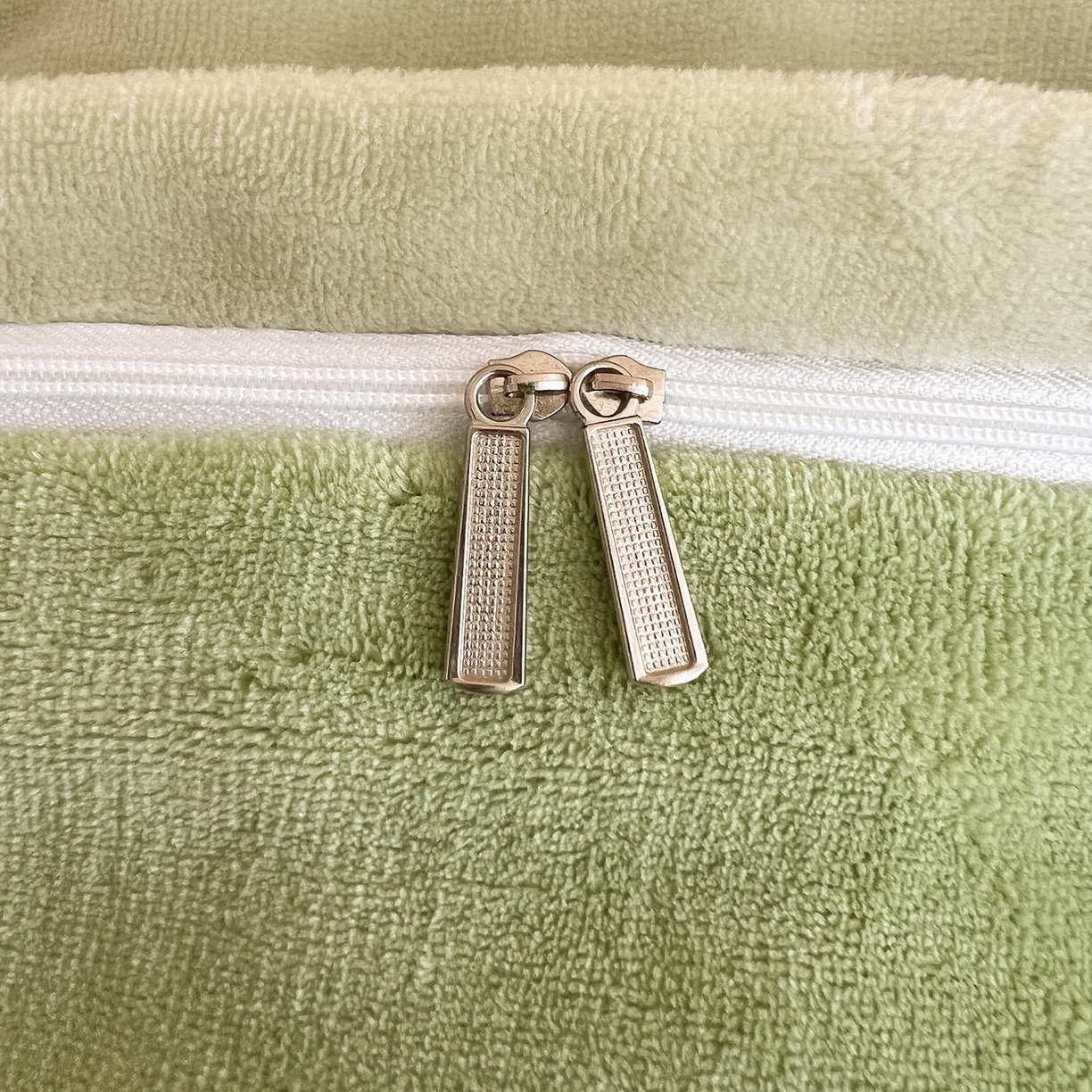 91家纺网 家纺一手货源 找家纺 富馨莱 2025新款牛奶绒印花单件被套240克面料支持一件定制尺寸 小毛菇