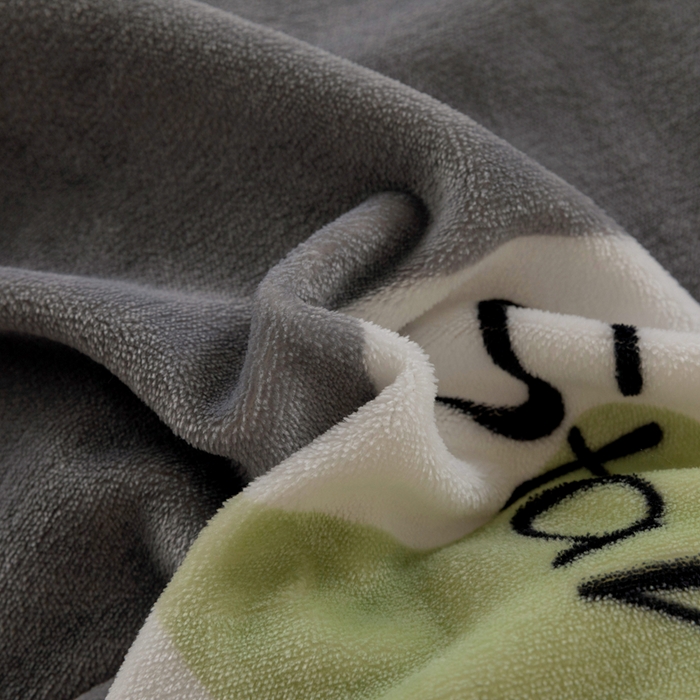 91家纺网 家纺一手货源 找家纺 富馨莱 2025新款牛奶绒印花单件被套240克面料支持一件定制尺寸 心星相印