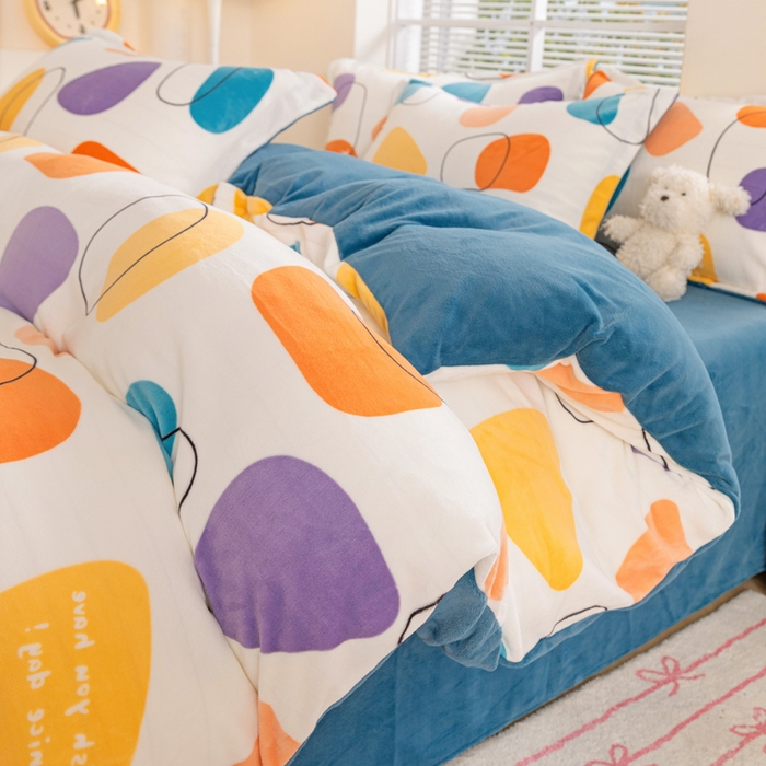 91家纺网 家纺一手货源 找家纺 富馨莱 2025新款牛奶绒印花单件被套240克面料支持一件定制尺寸 雨花石