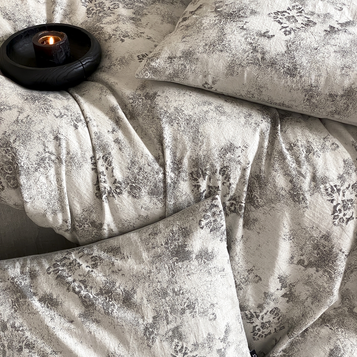 91家纺网 家纺一手货源 找家纺 （总）赫帛 2025新款A类全棉棉麻色织提花四件套-欧若拉