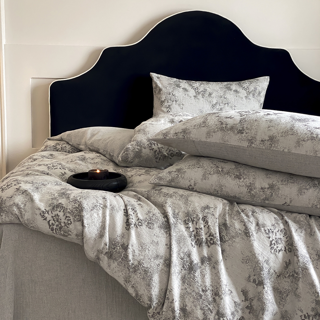 91家纺网 家纺一手货源 找家纺 赫帛 2025新款A类全棉棉麻色织提花四件套-欧若拉 欧若拉-灰色