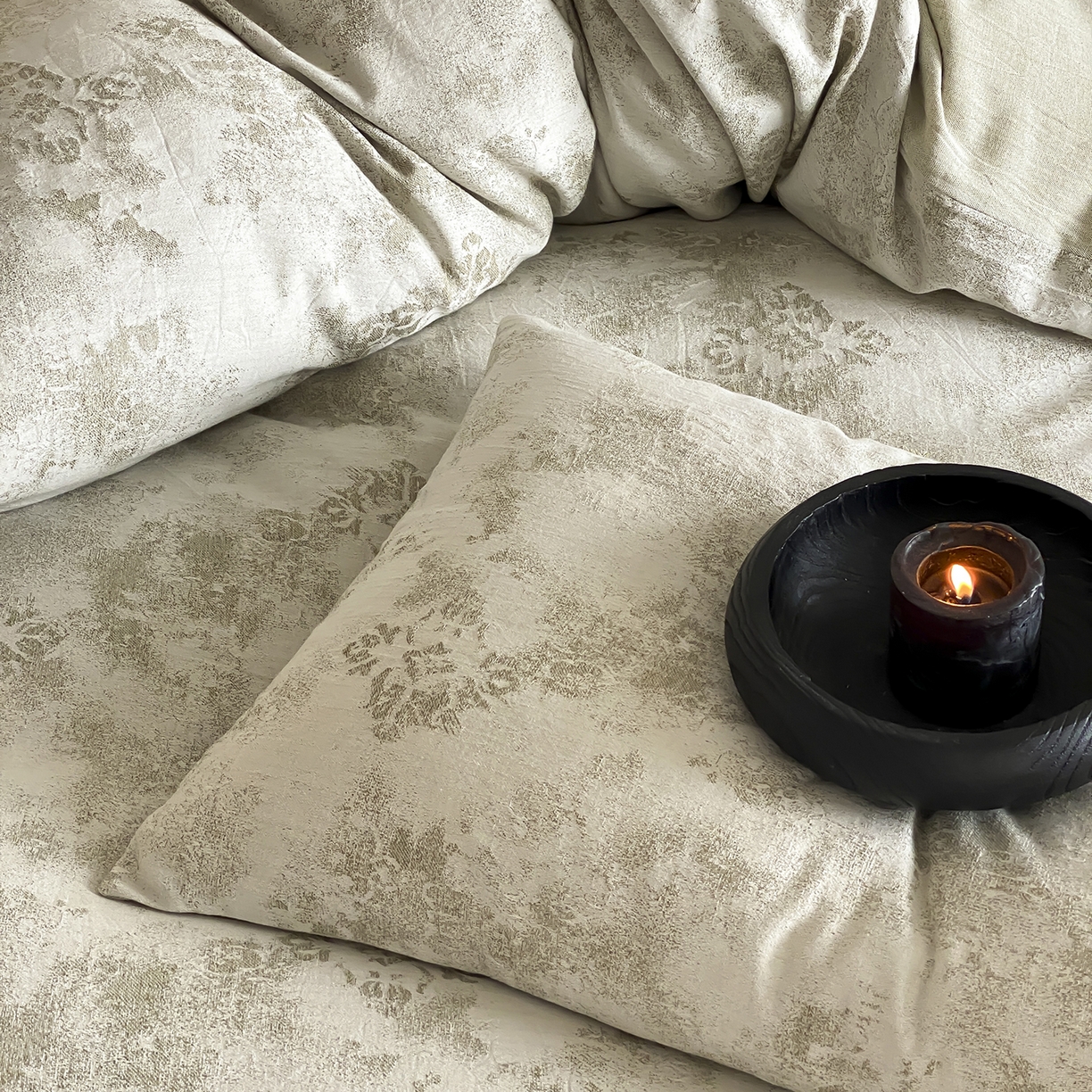 91家纺网 家纺一手货源 找家纺 赫帛 2025新款A类全棉棉麻色织提花四件套-欧若拉 欧若拉-绿色