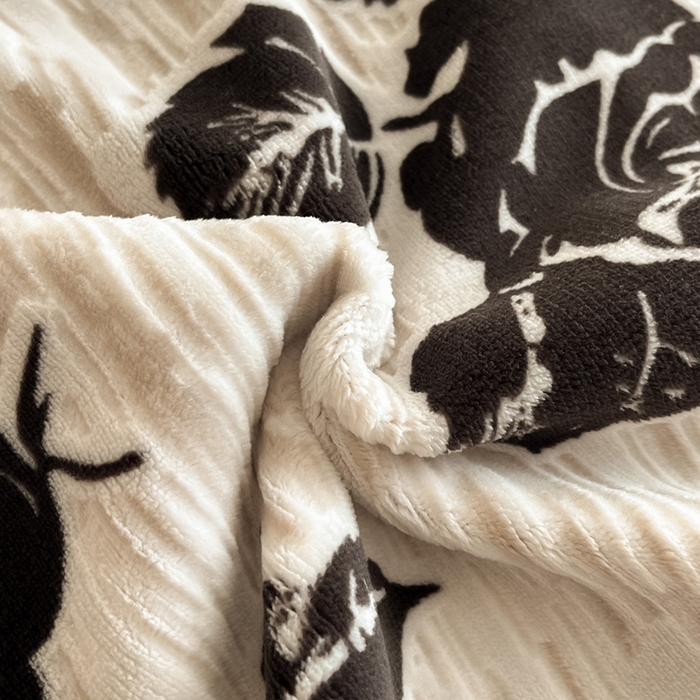 91家纺网 家纺一手货源 找家纺 （总）佳品居 2025新款法式复古雕花绒四件套