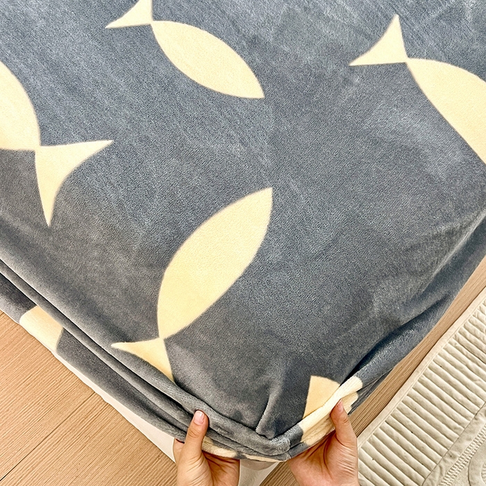 91家纺网 家纺一手货源 找家纺 （总）富馨莱 2025新款牛奶绒印花床笠240克面料支持一件定制尺寸