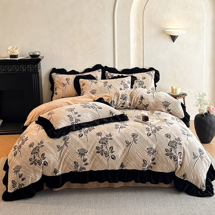 佳品居 2025新款法式复古雕花绒四件套 不止玫瑰