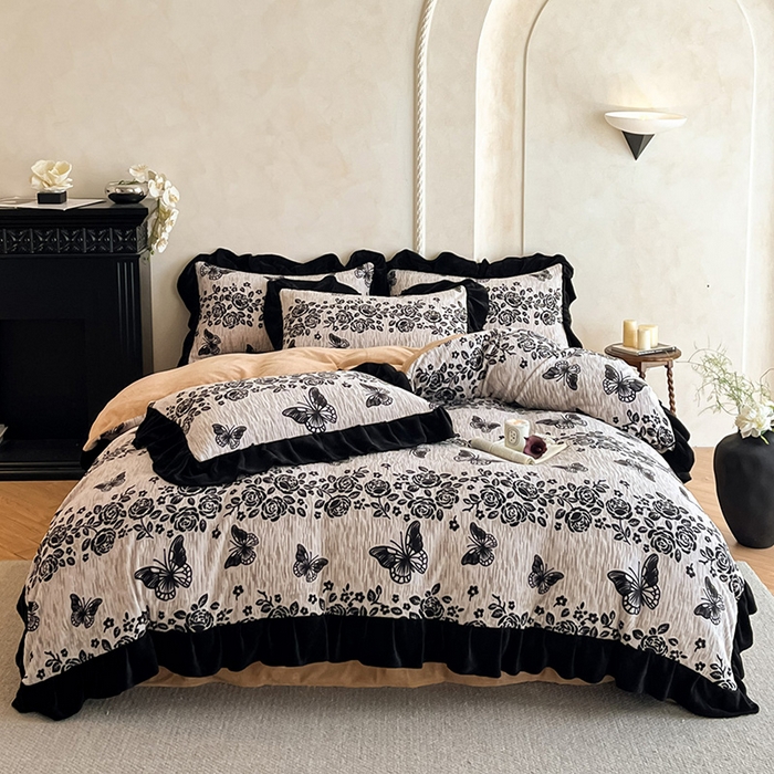 佳品居 2025新款法式复古雕花绒四件套 蝶恋花语