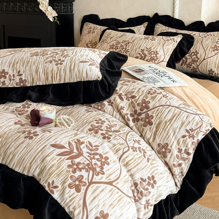 91家纺网 家纺一手货源 找家纺 佳品居 2025新款法式复古雕花绒四件套 叶语悠然