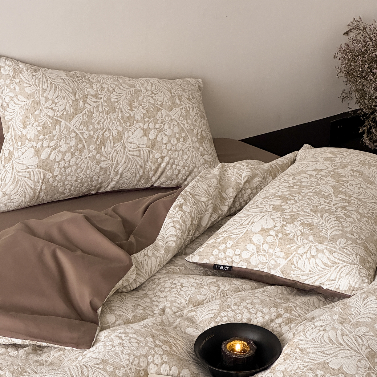 91家纺网 家纺一手货源 找家纺 （总）赫帛 2025新款50支全棉贡缎磨毛四件套-七草（磨毛款）