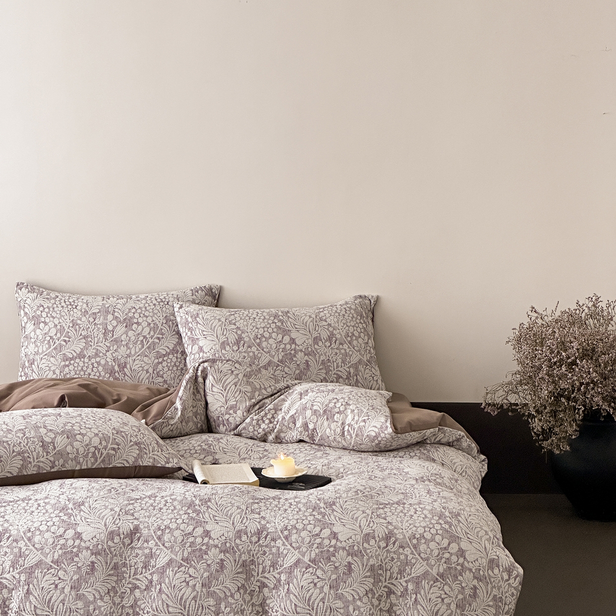 91家纺网 家纺一手货源 找家纺 赫帛 2025新款50支全棉贡缎磨毛四件套-七草（磨毛款） 七草-深紫（磨毛款）