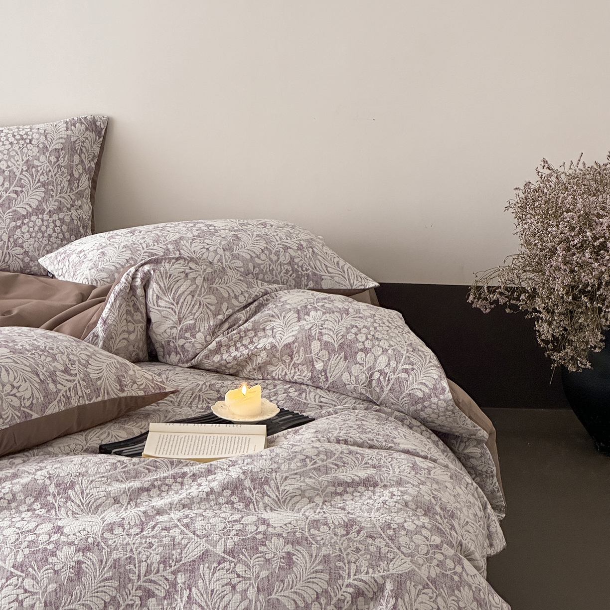 91家纺网 家纺一手货源 找家纺 赫帛 2025新款50支全棉贡缎磨毛四件套-七草（磨毛款） 七草-深紫（磨毛款）