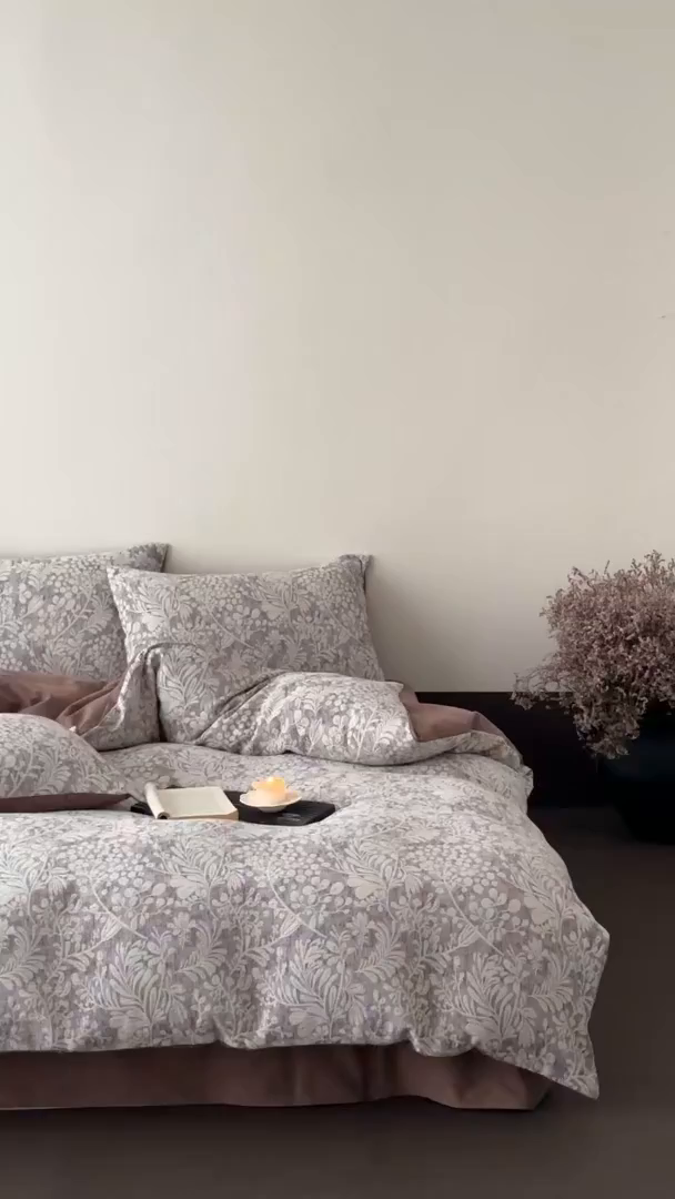 91家纺网 家纺一手货源 找家纺 赫帛 2025新款50支全棉贡缎磨毛四件套-七草（磨毛款） 七草-深紫（磨毛款）