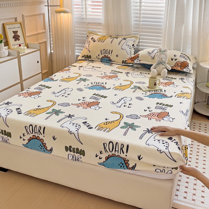 91家纺网 家纺一手货源 找家纺 富馨莱 2025新款牛奶绒印花床笠240克面料支持一件定制尺寸 恐龙世界