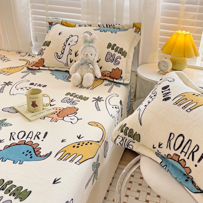 91家纺网 家纺一手货源 找家纺 富馨莱 2025新款牛奶绒印花床笠240克面料支持一件定制尺寸 恐龙世界