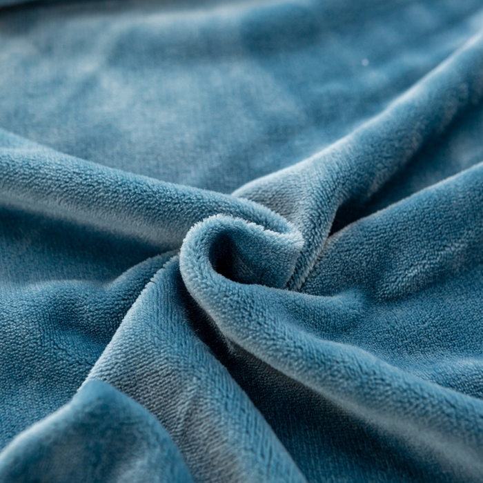 91家纺网 家纺一手货源 找家纺 富馨莱 2025新款牛奶绒印花床笠240克面料支持一件定制尺寸 绒月亮蓝