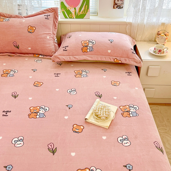 91家纺网 家纺一手货源 找家纺 富馨莱 2025新款牛奶绒印花床笠240克面料支持一件定制尺寸 小伙伴