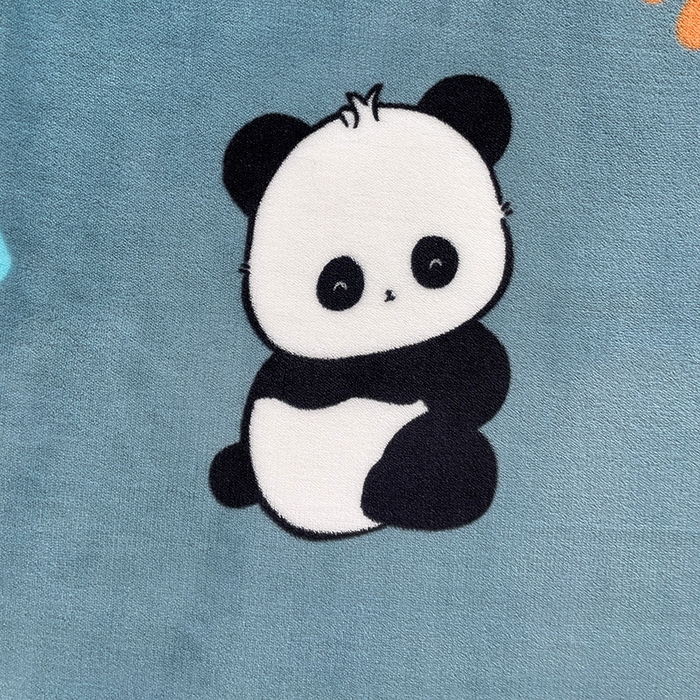 91家纺网 家纺一手货源 找家纺 富馨莱 2025新款牛奶绒印花床笠240克面料支持一件定制尺寸 熊猫-蓝