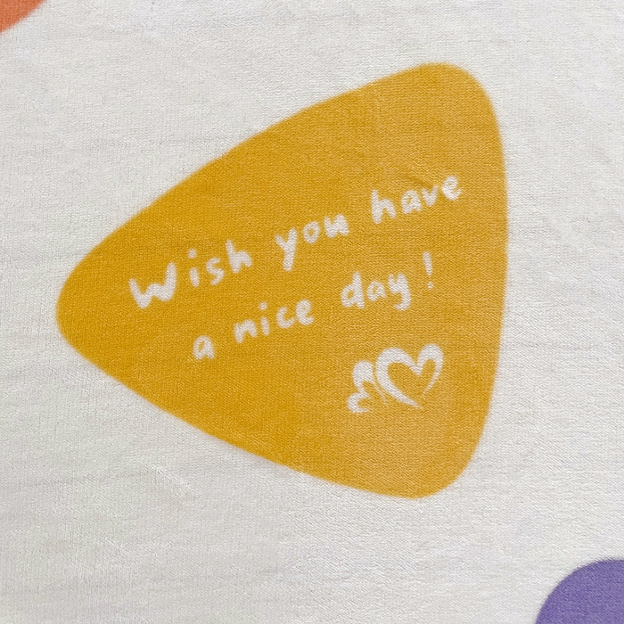 91家纺网 家纺一手货源 找家纺 富馨莱 2025新款牛奶绒印花床笠240克面料支持一件定制尺寸 雨花石