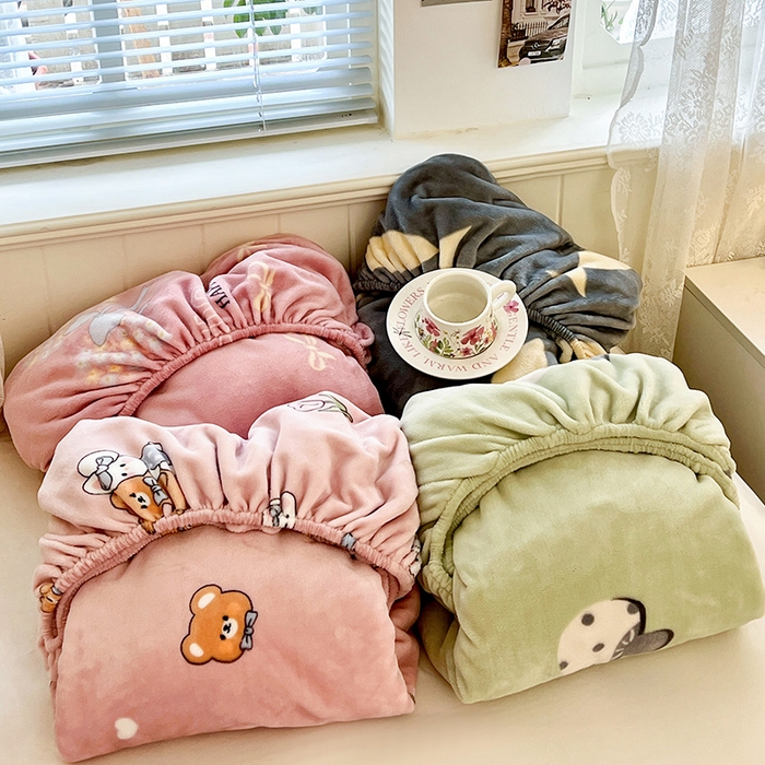 91家纺网 家纺一手货源 找家纺 富馨莱 2025新款牛奶绒印花床笠240克面料支持一件定制尺寸 组合图