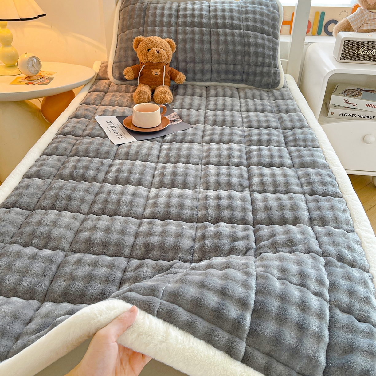 梵朴 2025新款牛奶绒泡泡兔毛绒床垫学生宿舍床褥子-纯色系列学生图 牛奶绒泡泡-气质灰