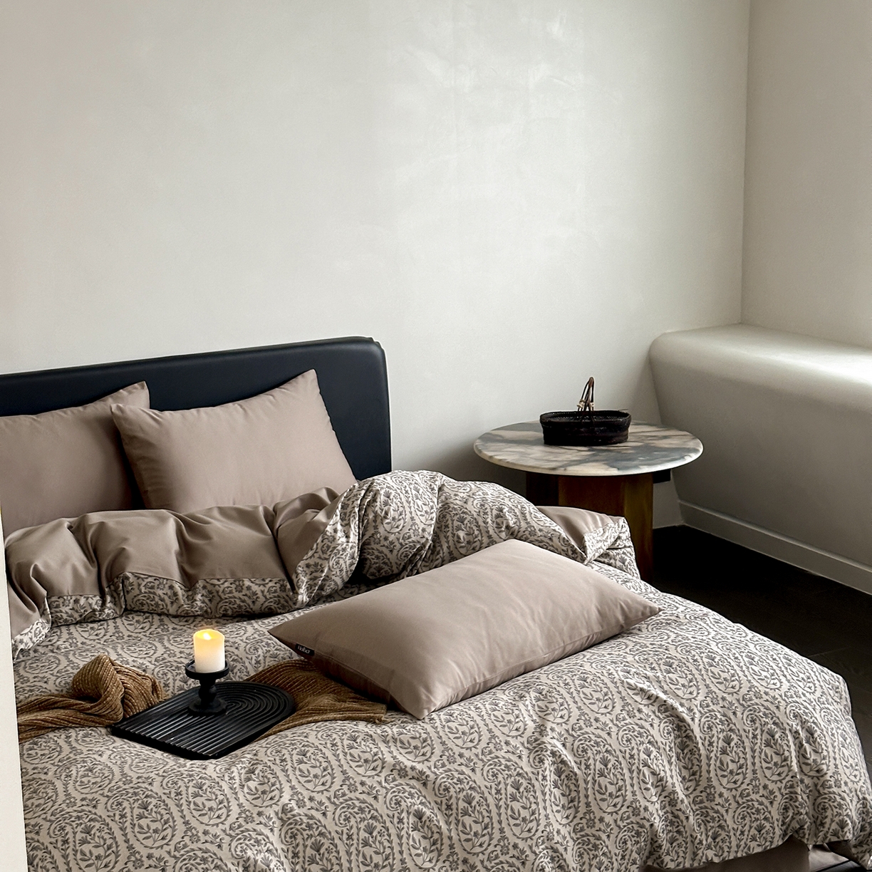 91家纺网 家纺一手货源 找家纺 （总）赫帛 2025新款60支全棉色织提花磨毛四件套-腰果花