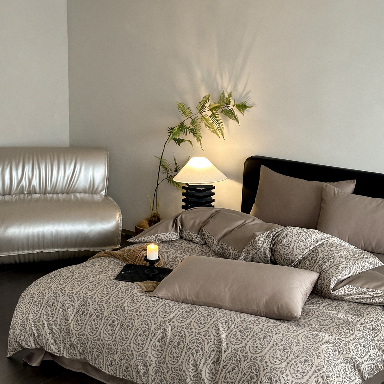 91家纺网 家纺一手货源 找家纺 （总）赫帛 2025新款60支全棉色织提花磨毛四件套-腰果花