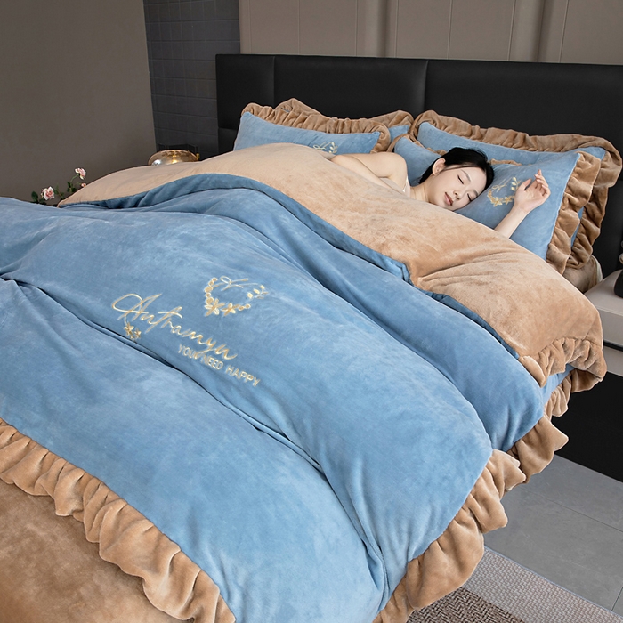 91家纺网 家纺一手货源 找家纺 （总）找底底家纺 2025新款牛奶绒纯色刺绣四件套八斤重日销50单客户优惠10元