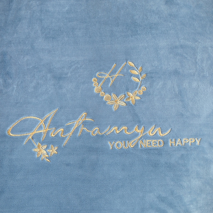 91家纺网 家纺一手货源 找家纺 找底底家纺 2025新款牛奶绒纯色刺绣四件套八斤重日销50单客户优惠10元 天蓝