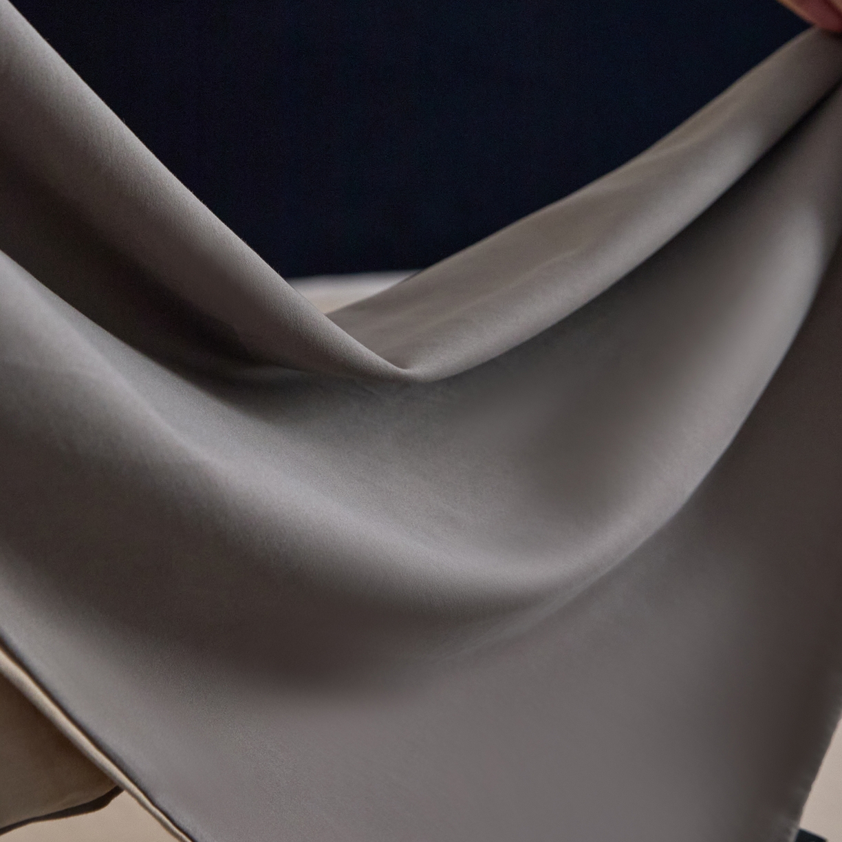 91家纺网 家纺一手货源 找家纺 朵希曼 2026新款全棉纯色长绒棉磨毛系列四件套 迷雾棕