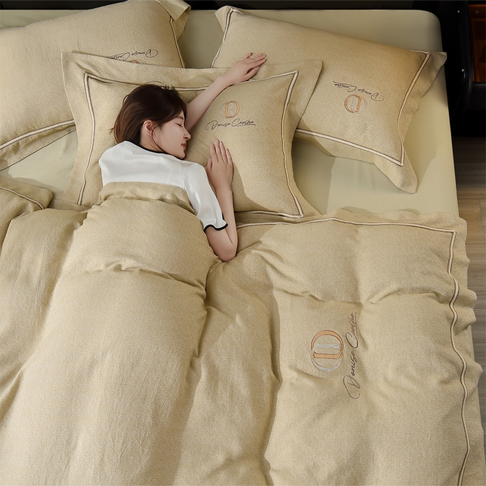 91家纺网 家纺一手货源 找家纺 瑞驰家纺 2025新款长绒棉纯棉色织提花绣花磨毛四件套-克里斯汀 克里斯汀-苹果绿