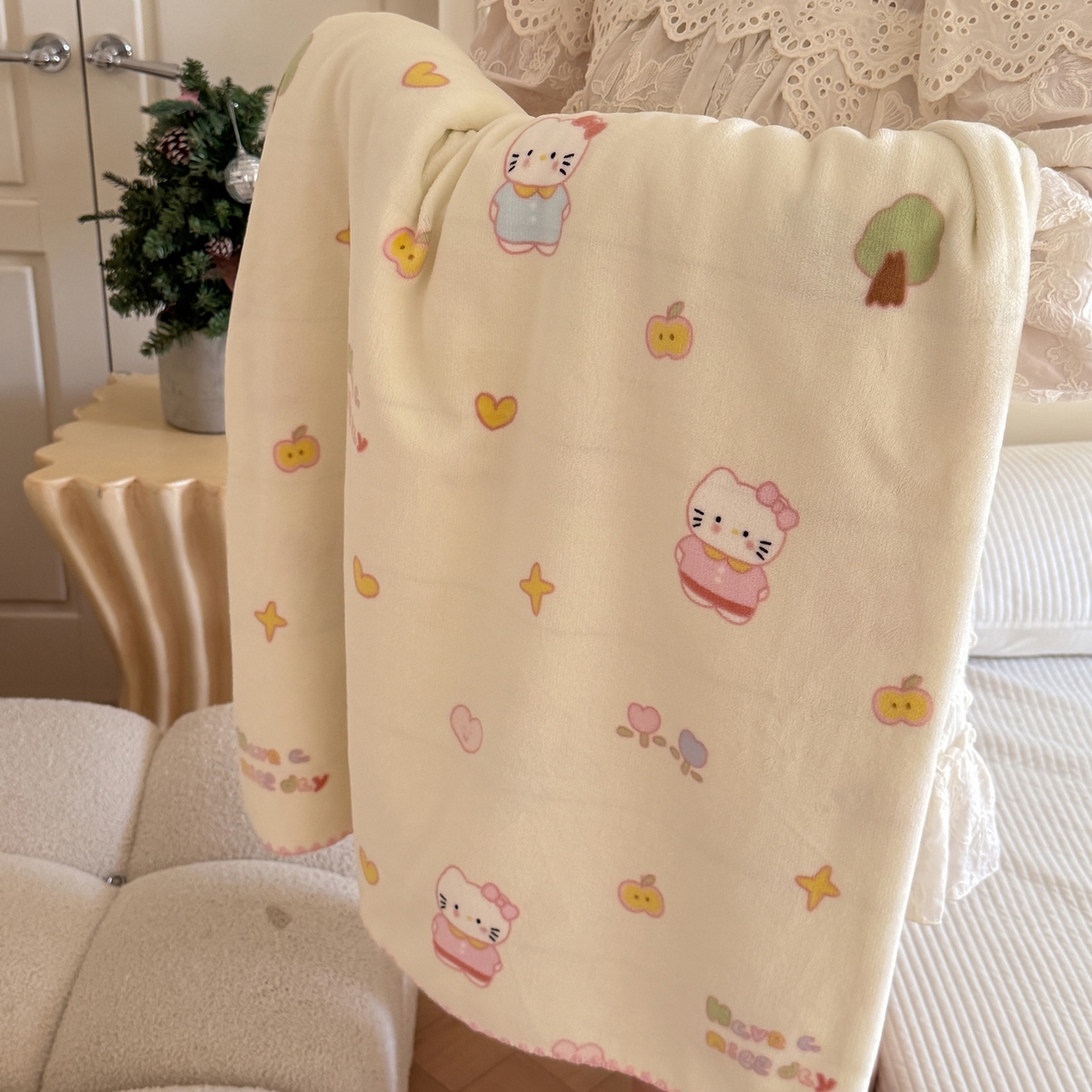 91家纺网 家纺一手货源 找家纺 （总）澳萝拉 2025新款230g高克重全工艺牛奶绒三角针毛毯四季毯休闲毯毯子（稳定供货 不缺货）