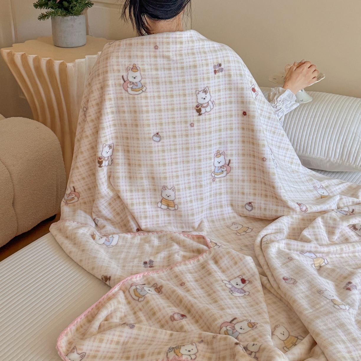 91家纺网 家纺一手货源 找家纺 澳萝拉 2025新款230g高克重全工艺牛奶绒三角针毛毯四季毯休闲毯毯子（稳定供货 不缺货） 班尼小狗