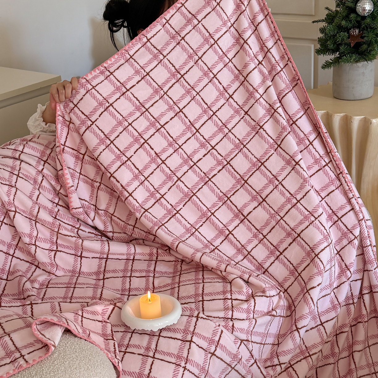 91家纺网 家纺一手货源 找家纺 澳萝拉 2025新款230g高克重全工艺牛奶绒三角针毛毯四季毯休闲毯毯子（稳定供货 不缺货） 格纹粉