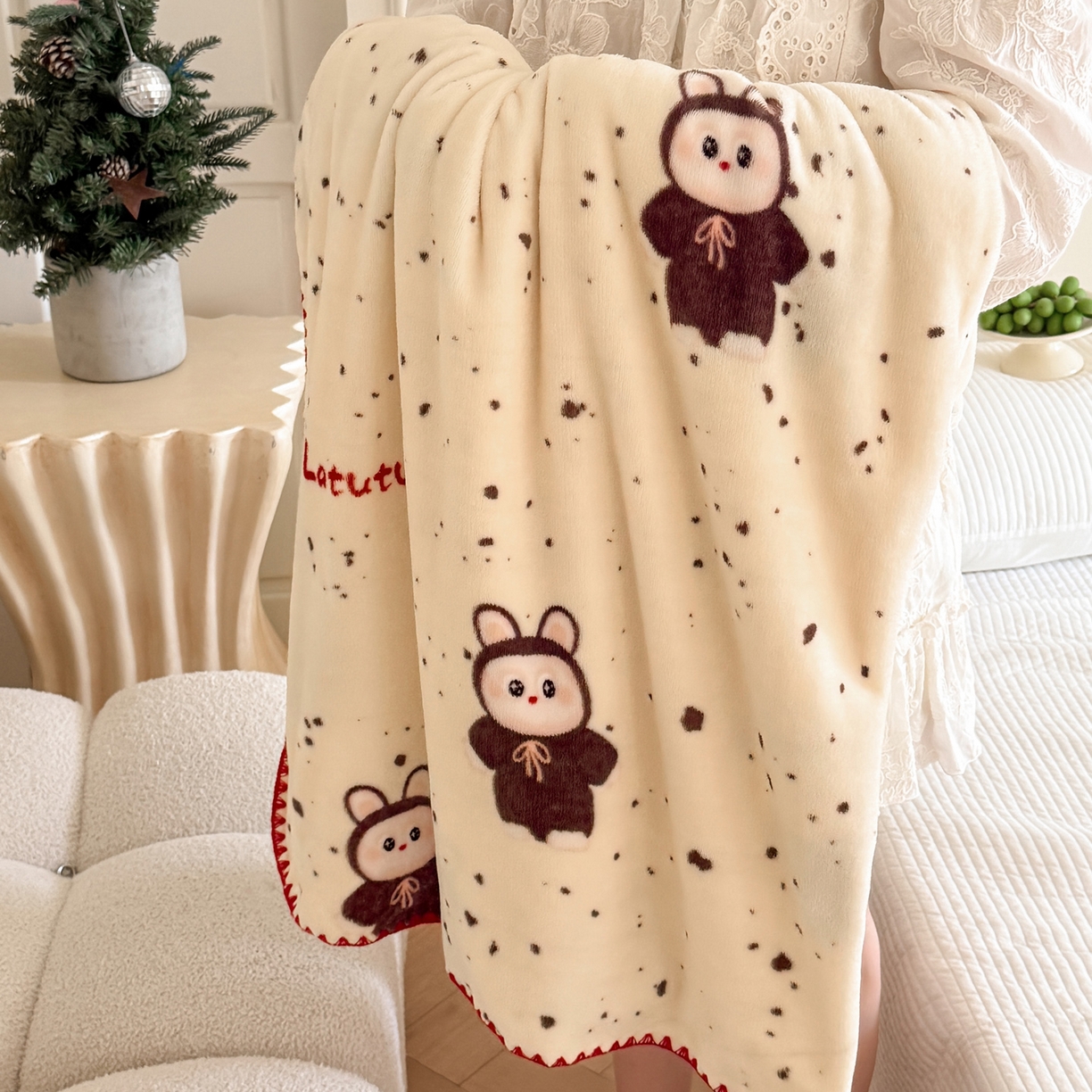 91家纺网 家纺一手货源 找家纺 澳萝拉 2025新款230g高克重全工艺牛奶绒三角针毛毯四季毯休闲毯毯子（稳定供货 不缺货） 拉兔兔