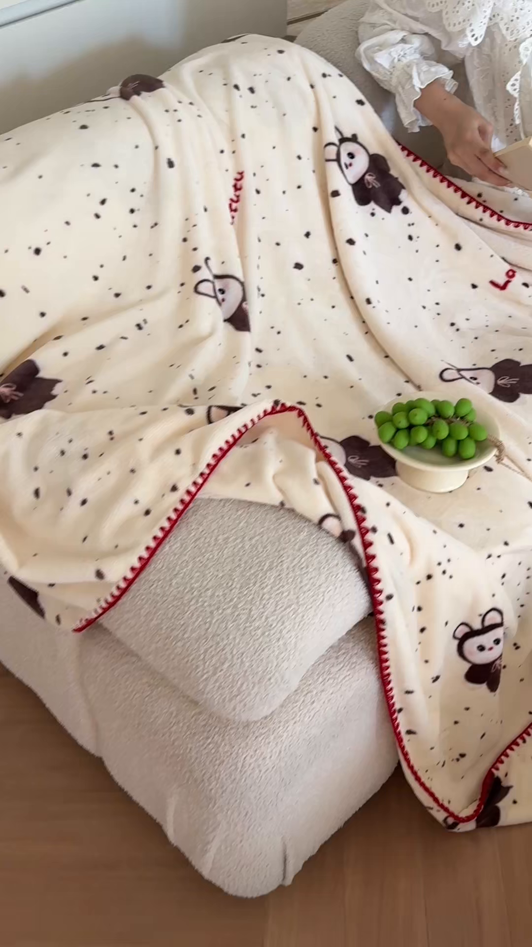 91家纺网 家纺一手货源 找家纺 澳萝拉 2025新款230g高克重全工艺牛奶绒三角针毛毯四季毯休闲毯毯子（稳定供货 不缺货） 拉兔兔