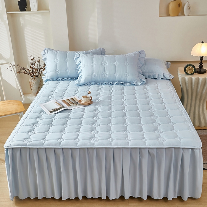 瑞兴纺 2025年新款亲肤夹棉床笠床裙 床裙花边款：幸运格-海洋蓝