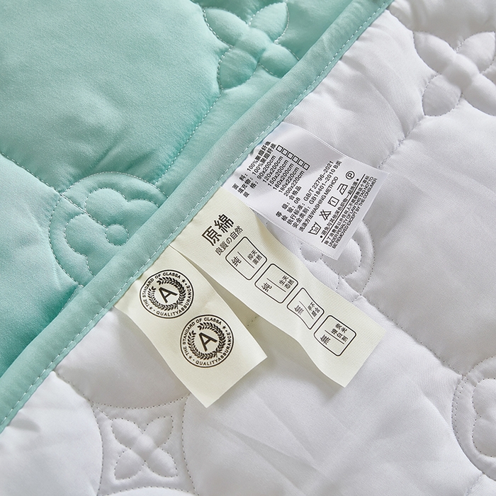 91家纺网 家纺一手货源 找家纺 瑞兴纺 2025年新款亲肤夹棉床笠床裙 床裙花边款：幸运格-梦兰