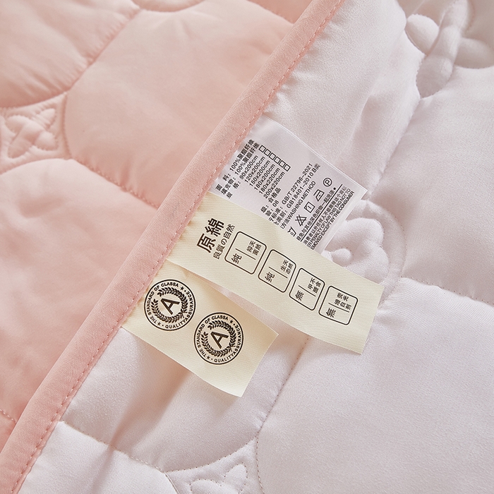 91家纺网 家纺一手货源 找家纺 瑞兴纺 2025年新款亲肤夹棉床笠床裙 床裙花边款：幸运格-雅典玉