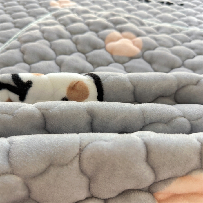 91家纺网 家纺一手货源 找家纺 康纳利 2025新款A类抗菌加厚牛奶绒印花夹棉床笠可搭配同款四件套 波点兔