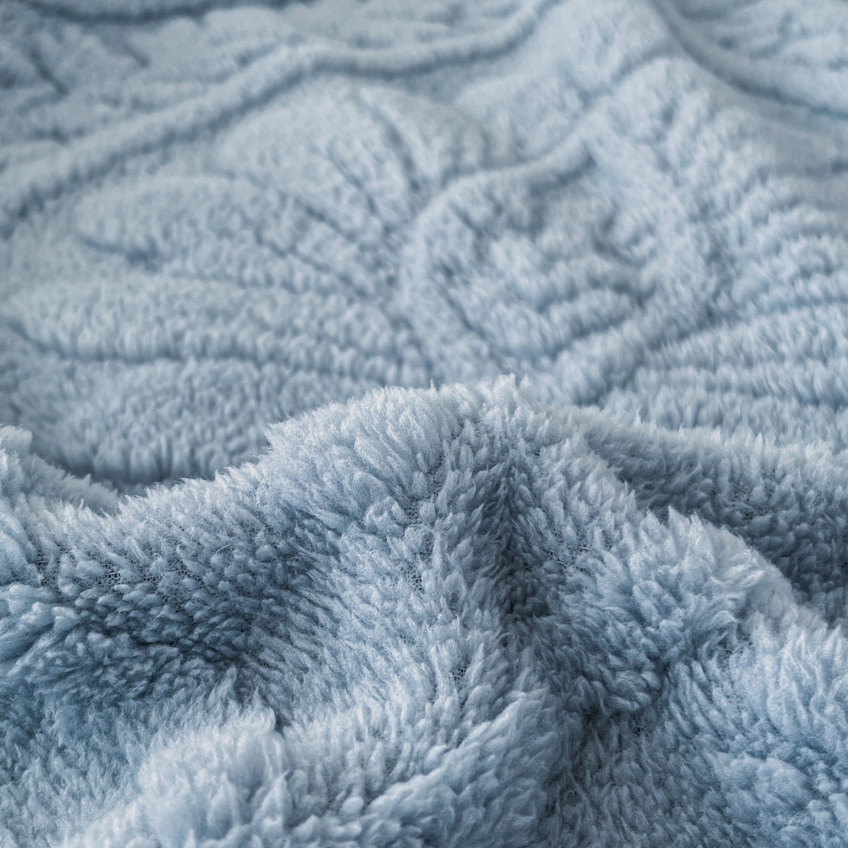 91家纺网 家纺一手货源 找家纺 欧邦 2025新款提花塔芙绒床笠单床笠床笠单件-繁花 繁花-午夜蓝