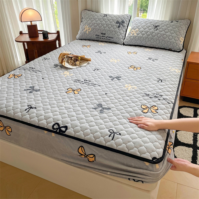 康纳利 2025新款A类抗菌加厚牛奶绒印花夹棉床笠可搭配同款四件套 蝴蝶结