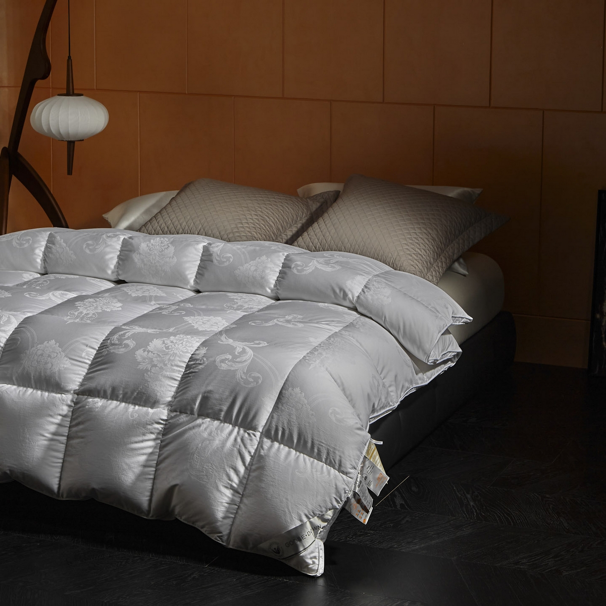 91家纺网 家纺一手货源 找家纺 （总）暖羽屋羽绒馆 2025新款羽毛被子 95白鹅绒丝被芯  羽绒被 加厚冬被