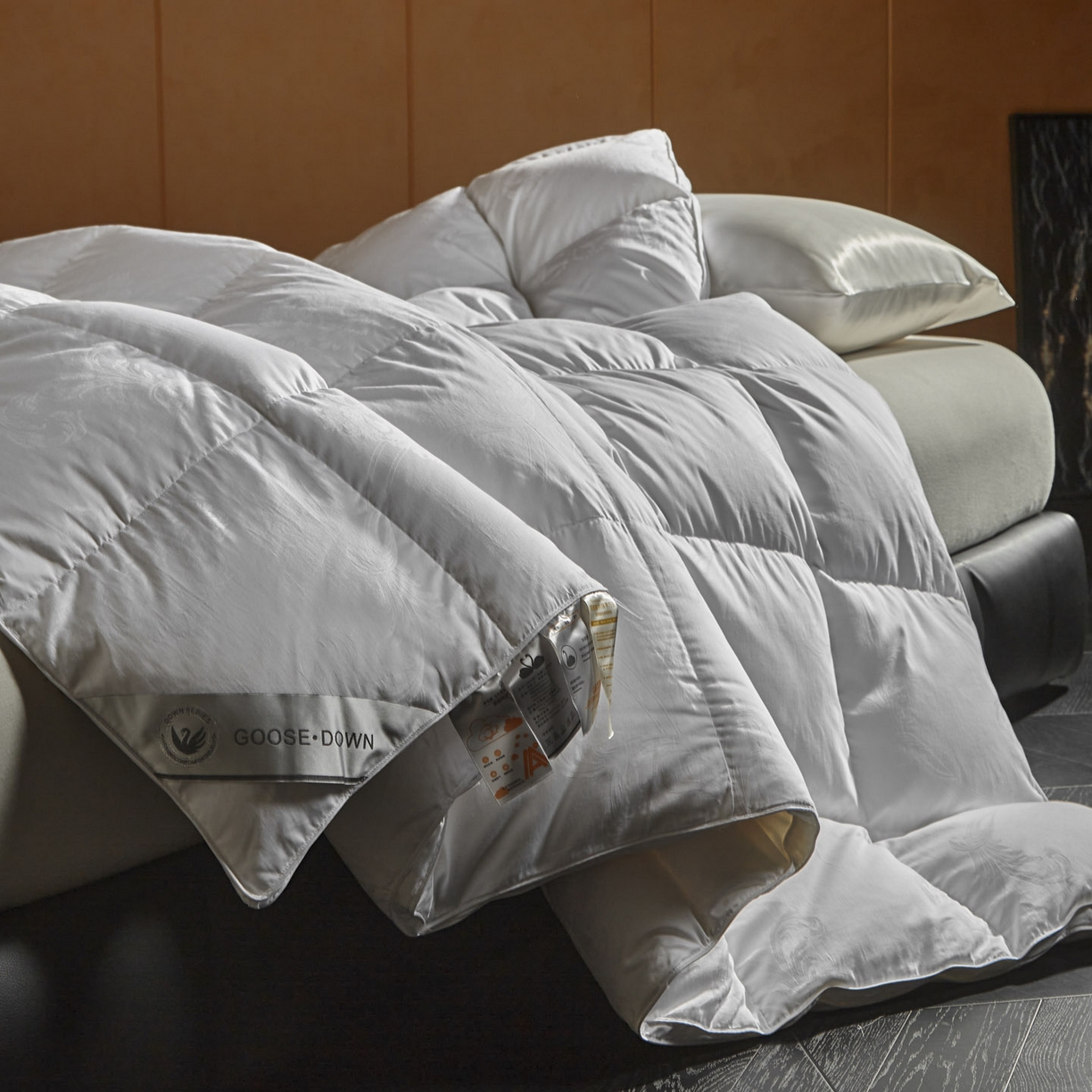 91家纺网 家纺一手货源 找家纺 （总）暖羽屋羽绒馆 2025新款羽毛被子 95白鹅绒丝被芯  羽绒被 加厚冬被