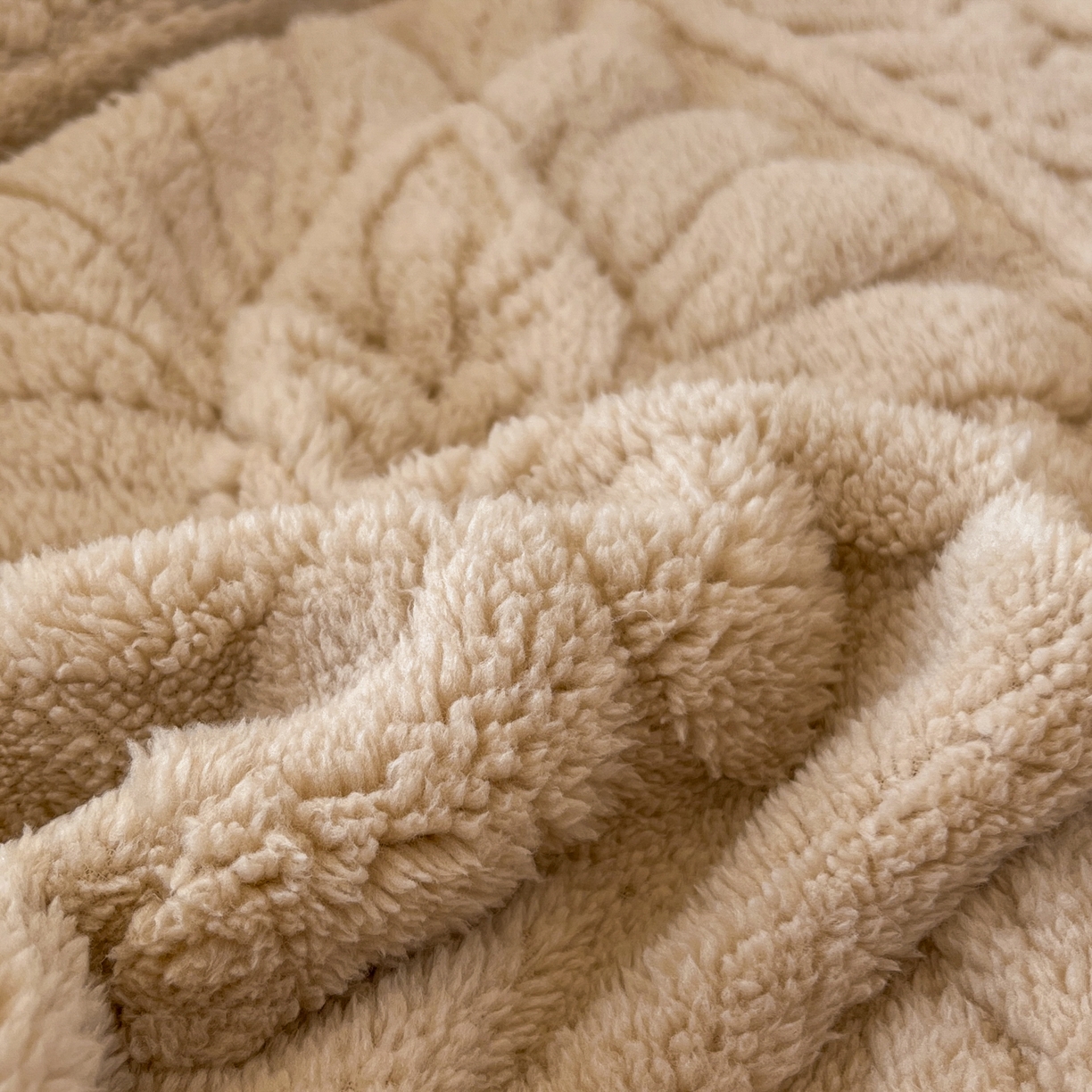 91家纺网 家纺一手货源 找家纺 欧邦 2025新款提花塔芙绒床笠单床笠床笠单件-繁花 繁花-香槟咖