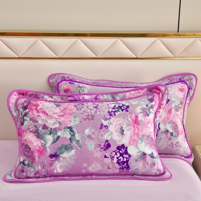 91家纺网 家纺一手货源 找家纺 赫本 2025新品8斤爆品牛奶绒四件套床裙款金雕绒法莱绒四套件 丽芙